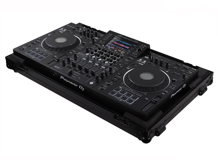 Pioneer XDJ-XZ with Odyssey FZPIXDJXZWBL Case Bundle